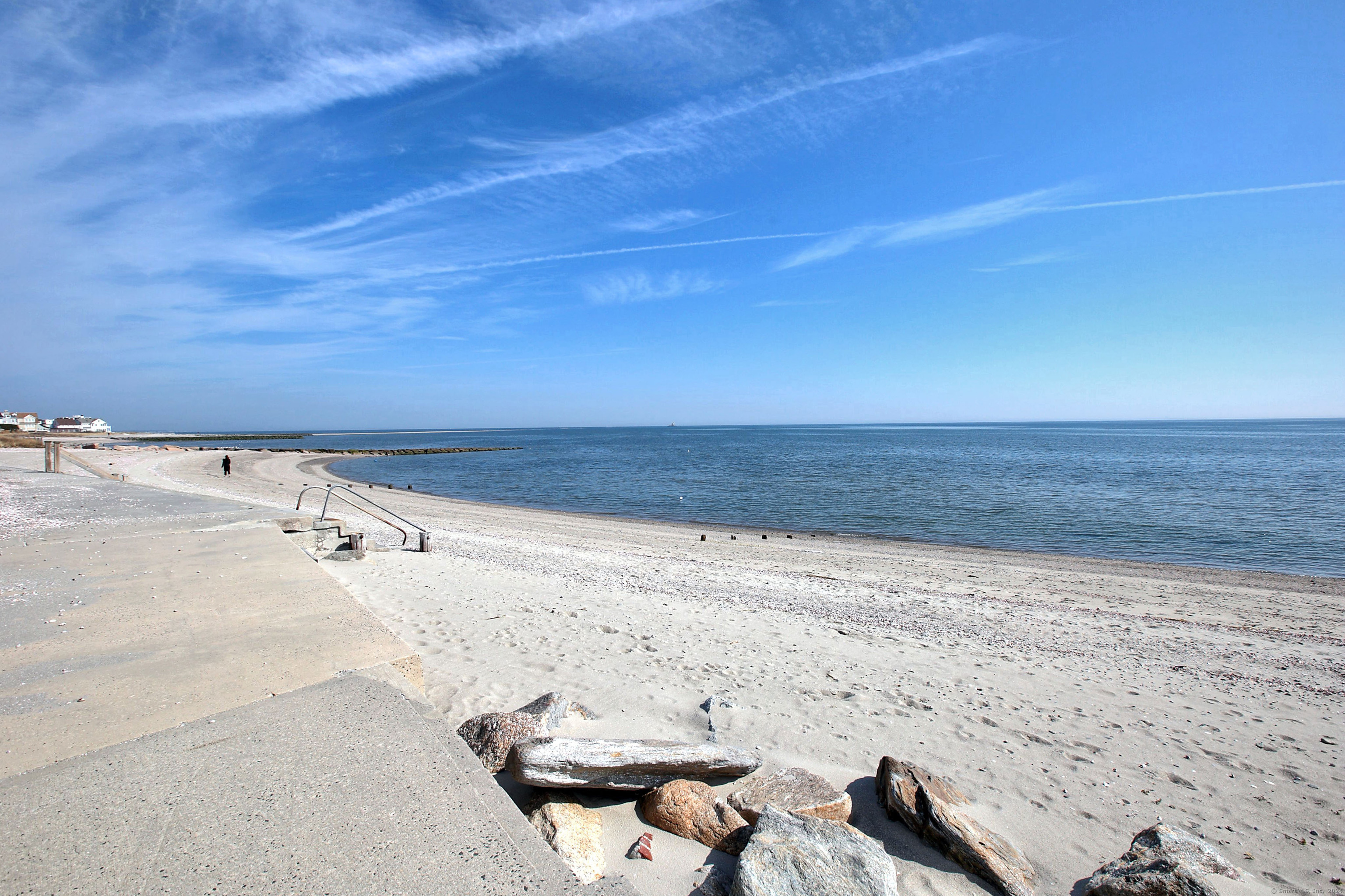 1141 Fairfield Beach Road