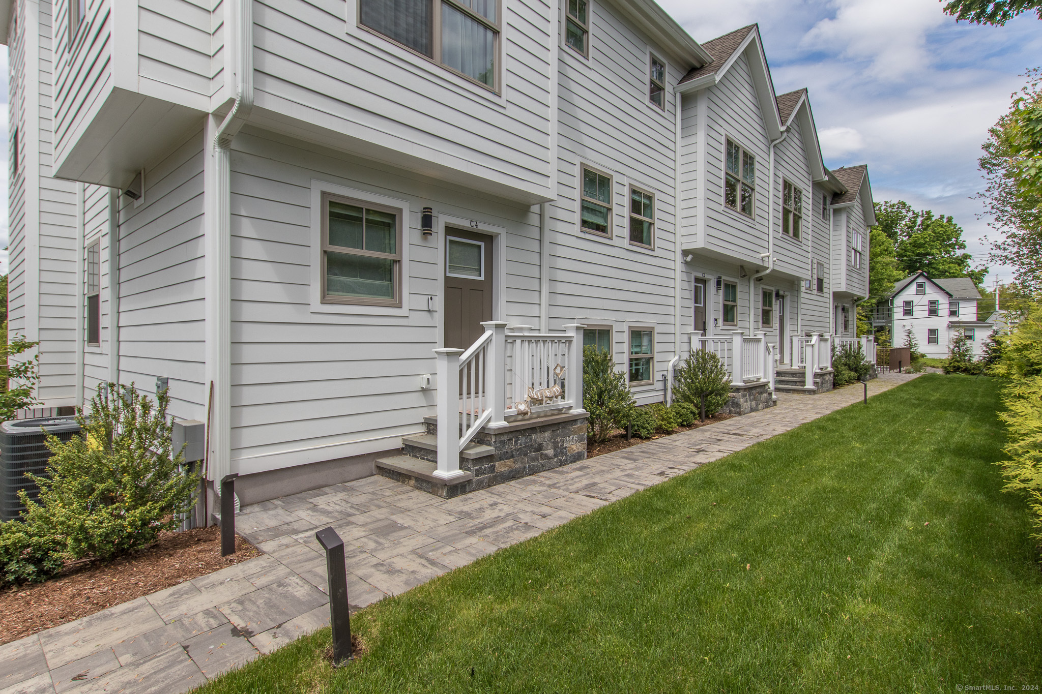 1 Howard Avenue C3