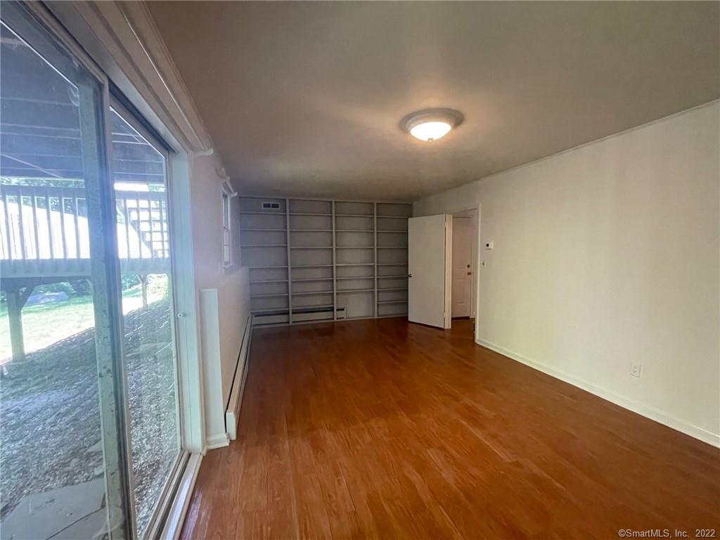 8 Heathwood Lane