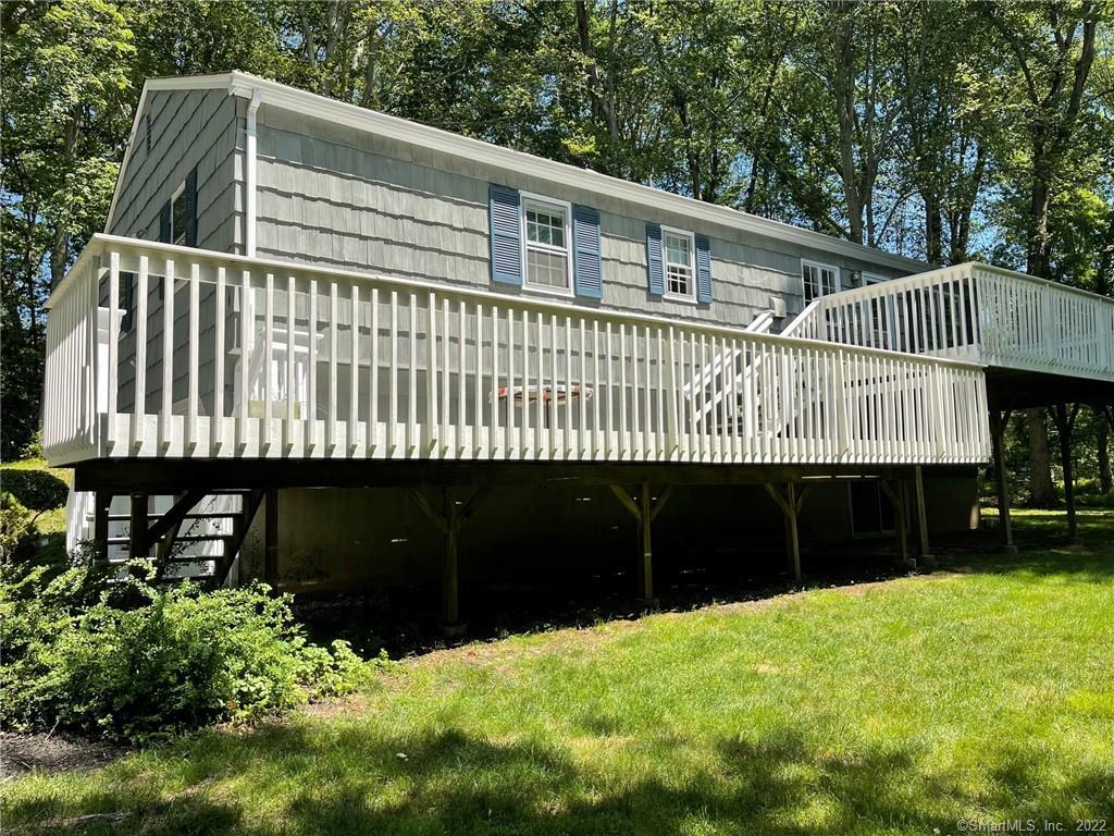 8 Heathwood Lane