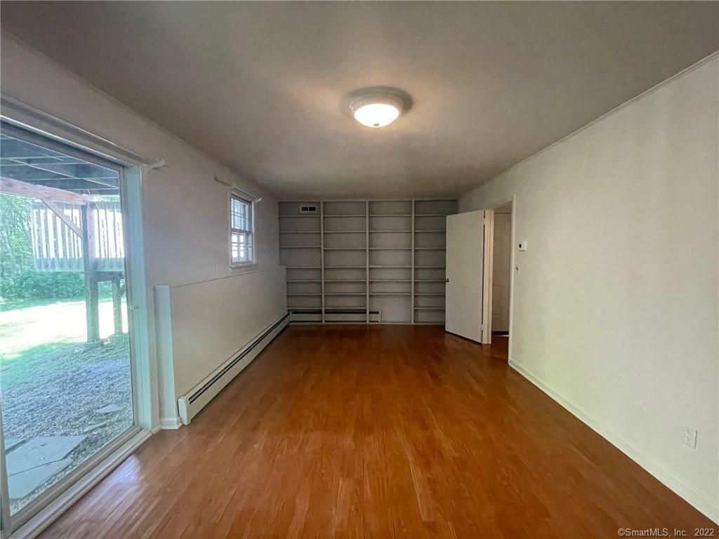 8 Heathwood Lane