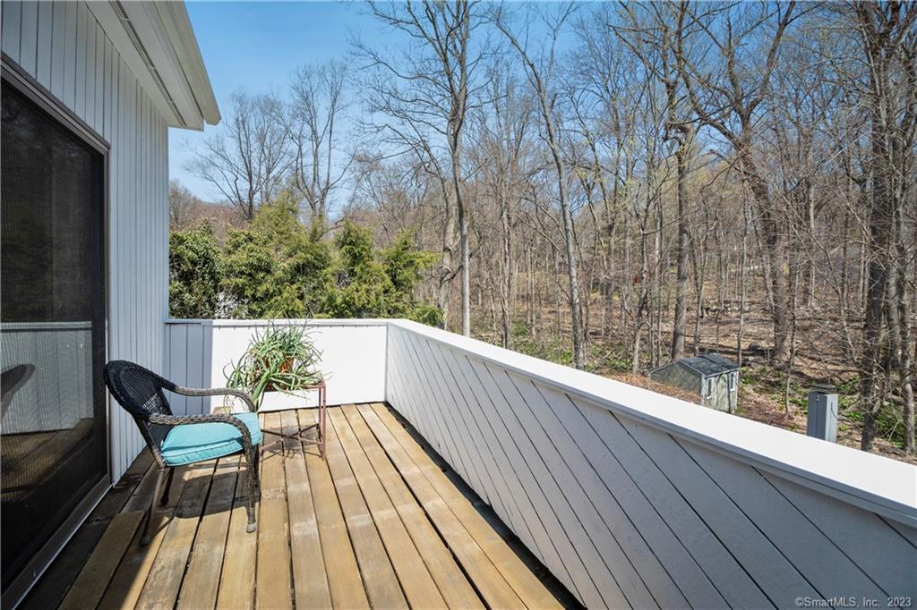 48 Winding Lane
