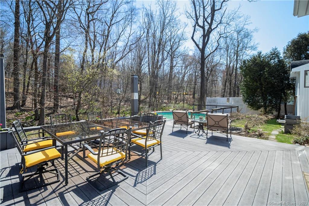 48 Winding Lane
