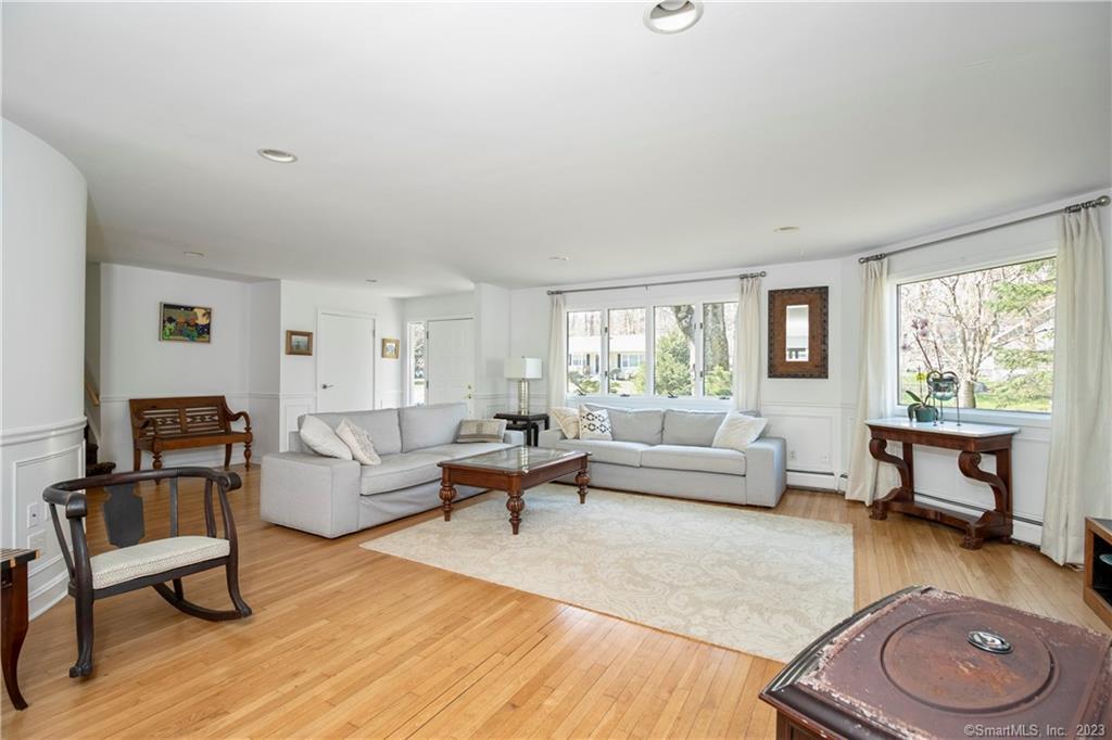 48 Winding Lane