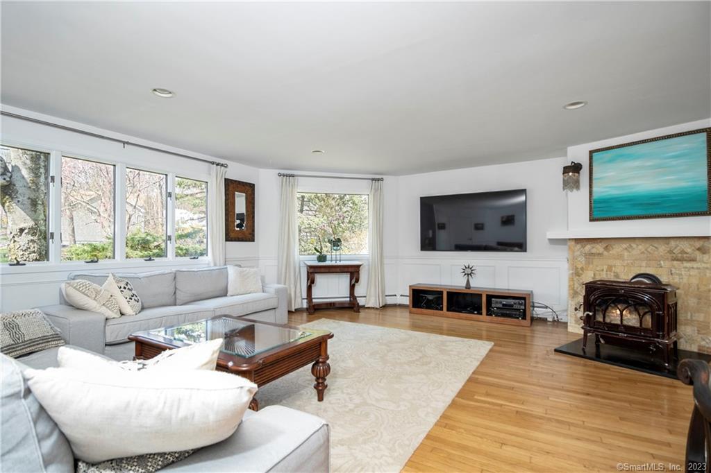 48 Winding Lane