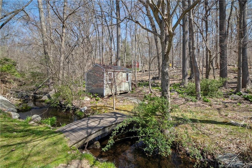 48 Winding Lane