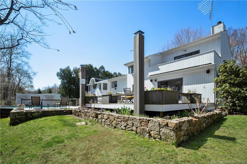 48 Winding Lane