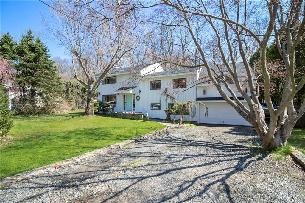 48 Winding Lane