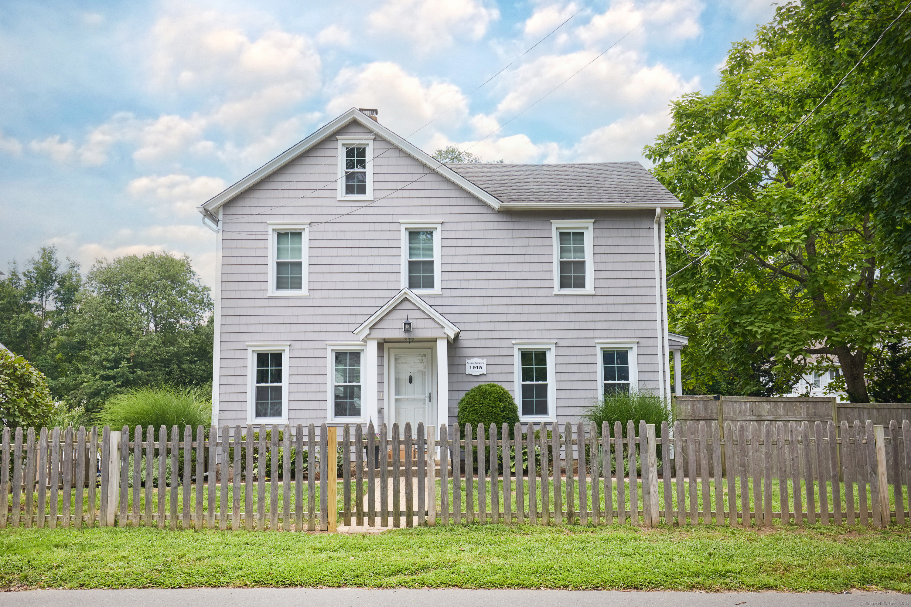 21 Clinton Avenue