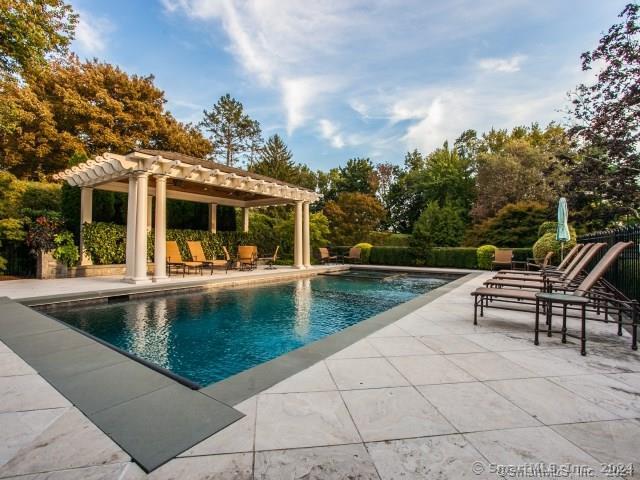 2 Broadview Road
