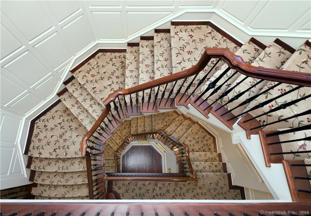 2 Broadview Road