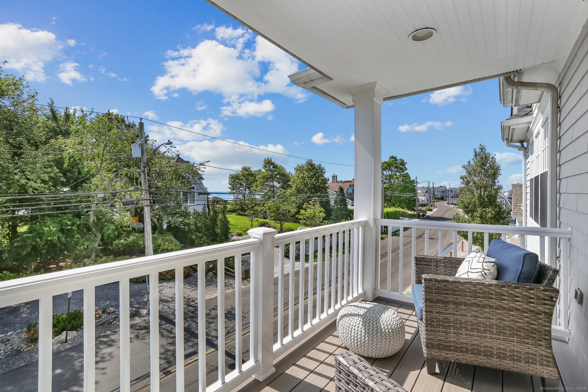 1810 Fairfield Beach Road