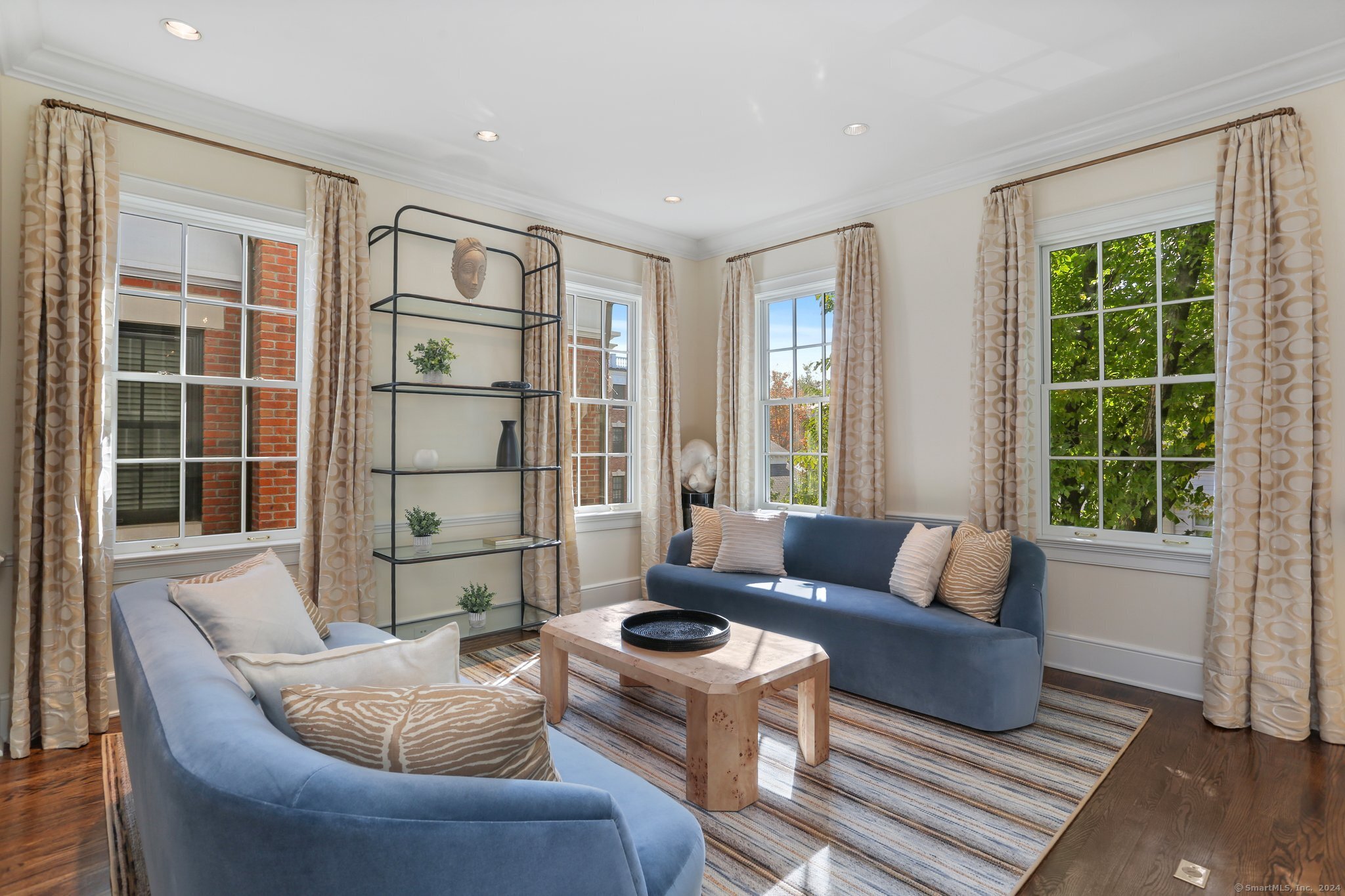 20 Elmwood Drive