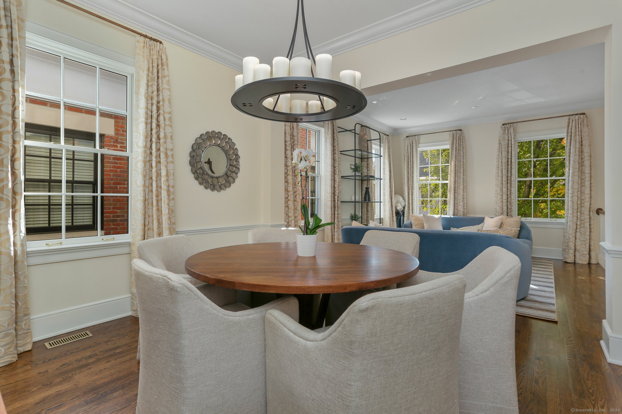 20 Elmwood Drive