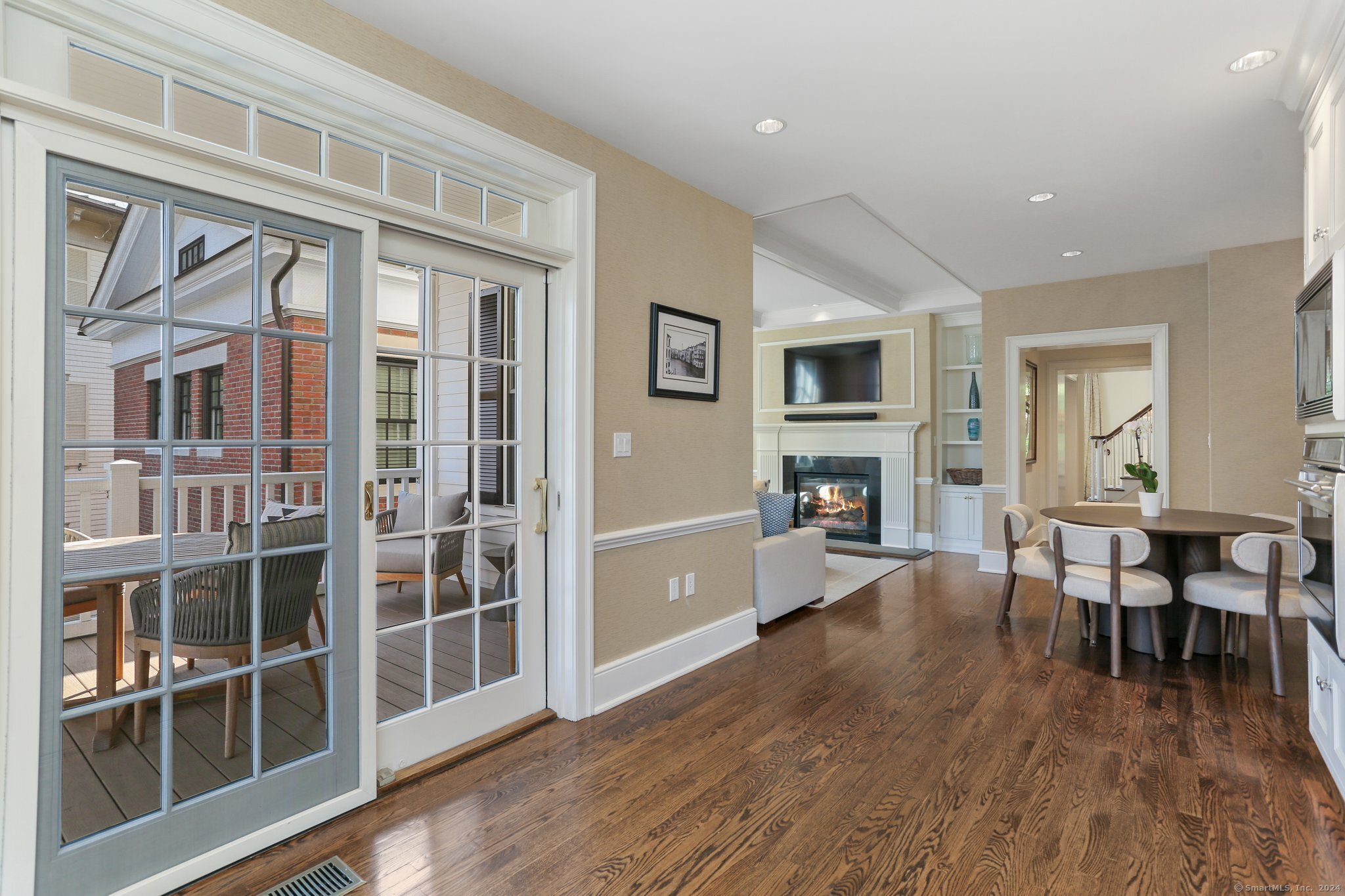 20 Elmwood Drive