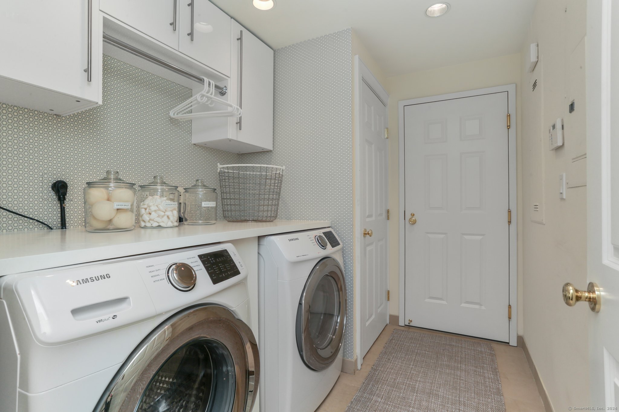 20 Elmwood Drive