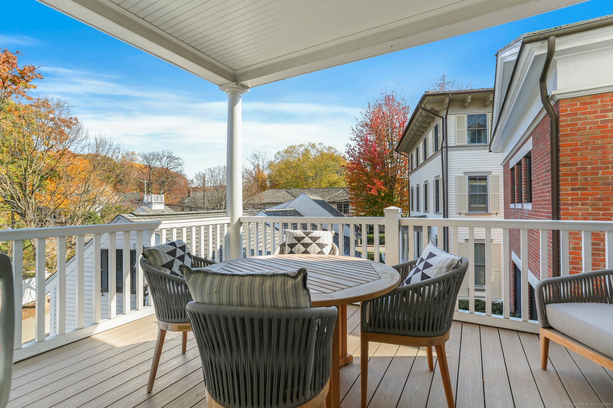 20 Elmwood Drive