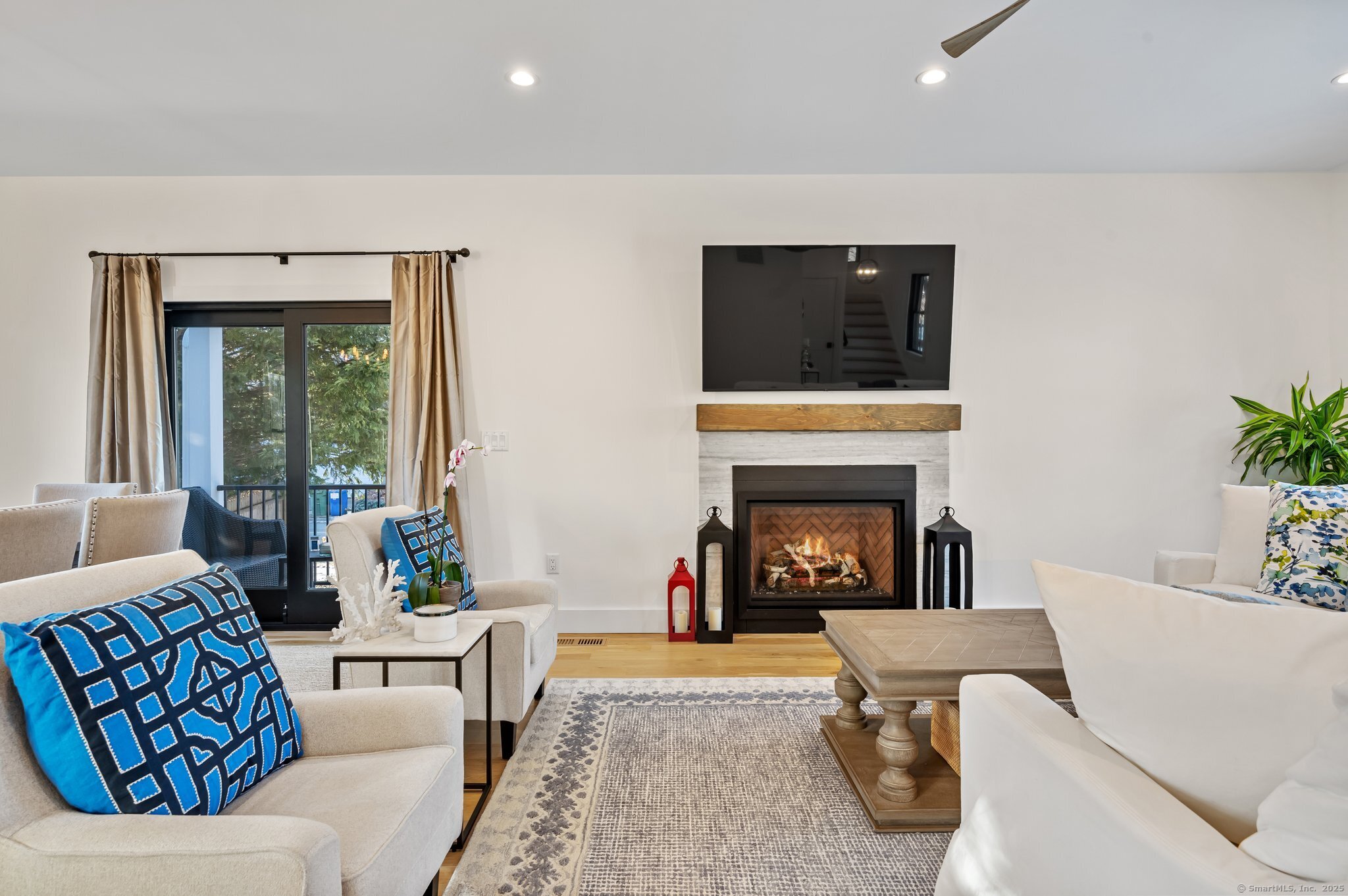 267 South Pine Creek Road
