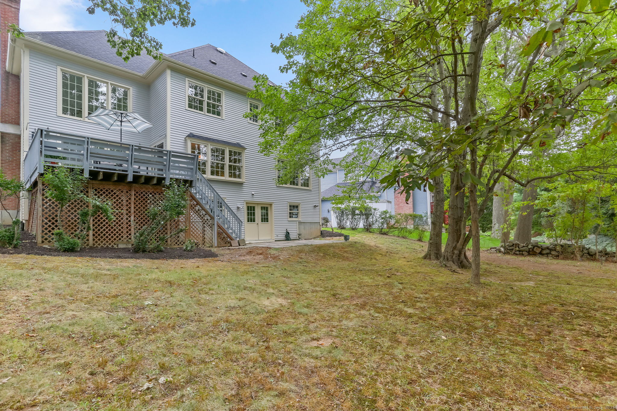 83 Mailands Road