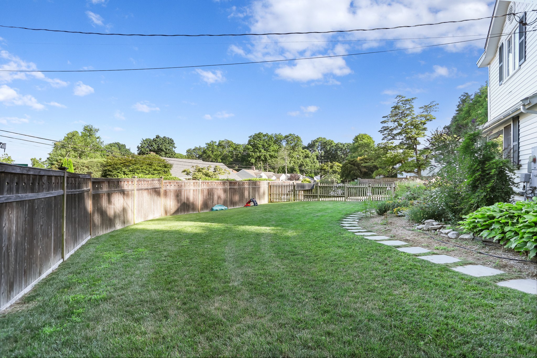 86 Toms Road