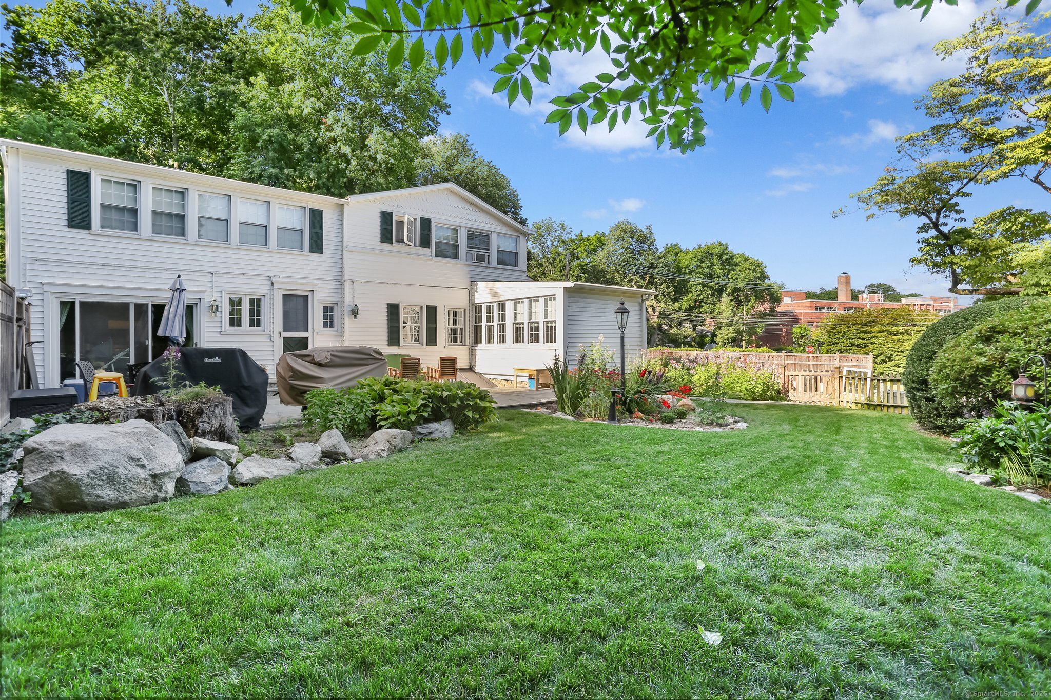 86 Toms Road