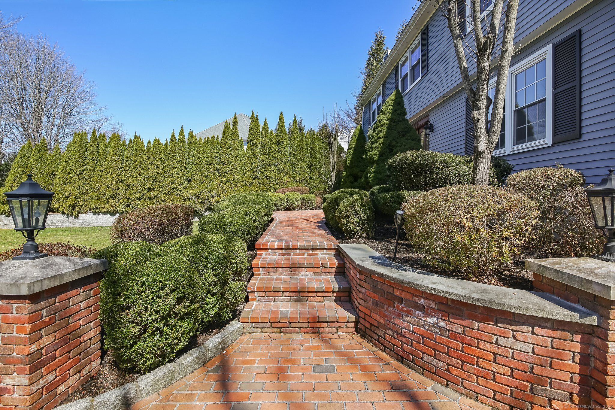 91 Kings Highway South