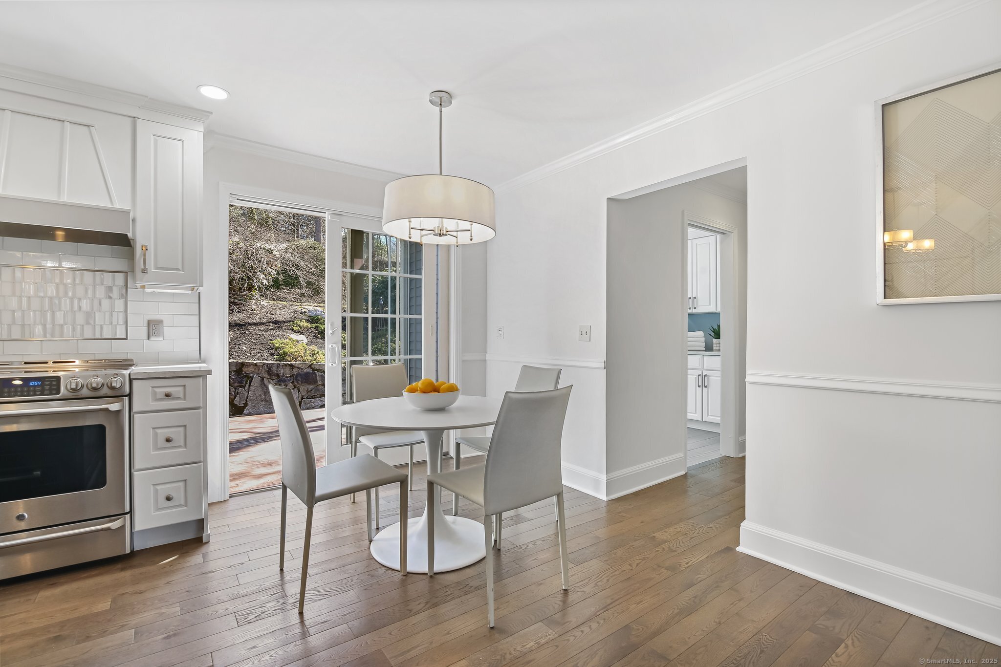 91 Kings Highway South