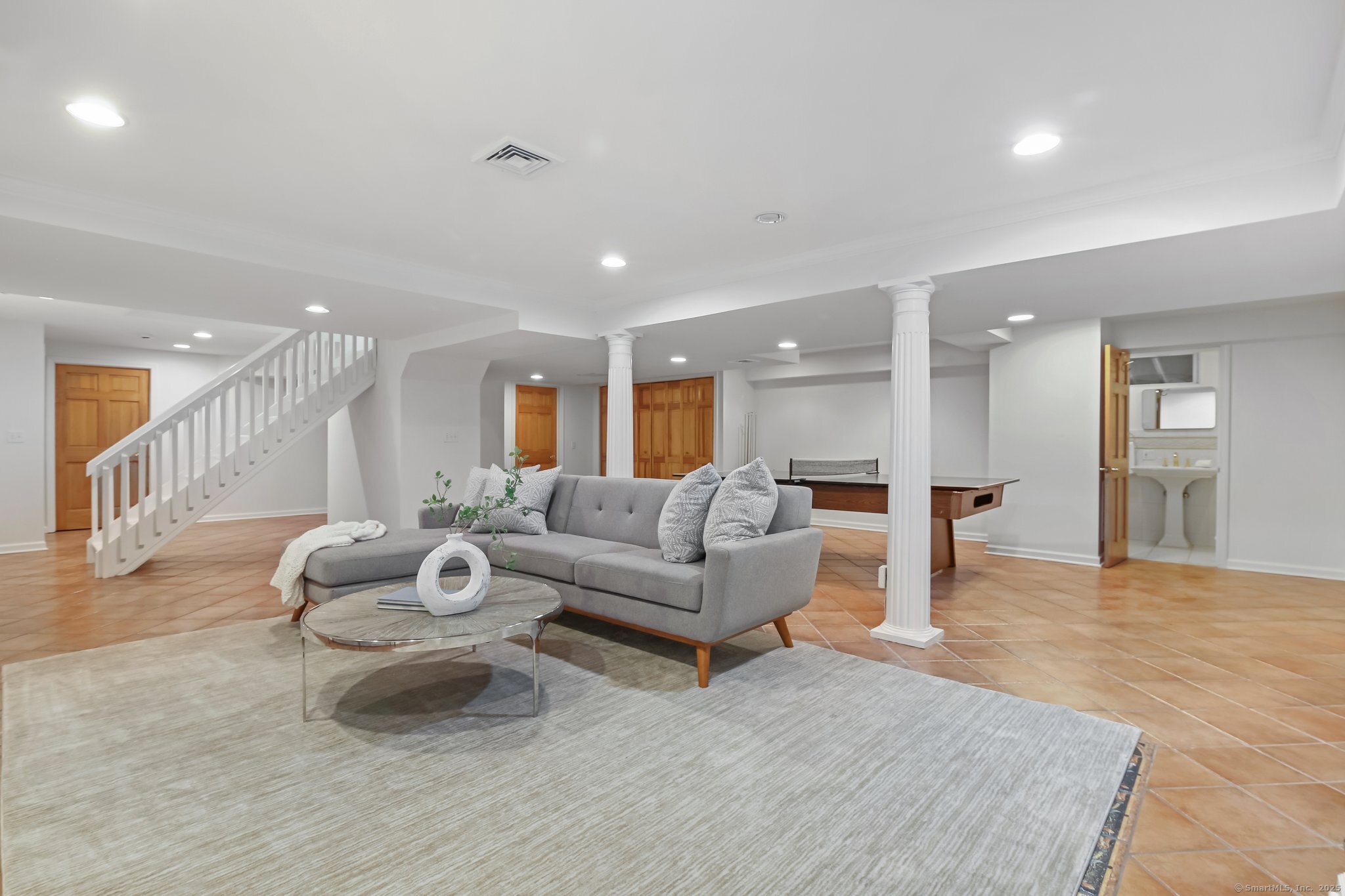 91 Kings Highway South