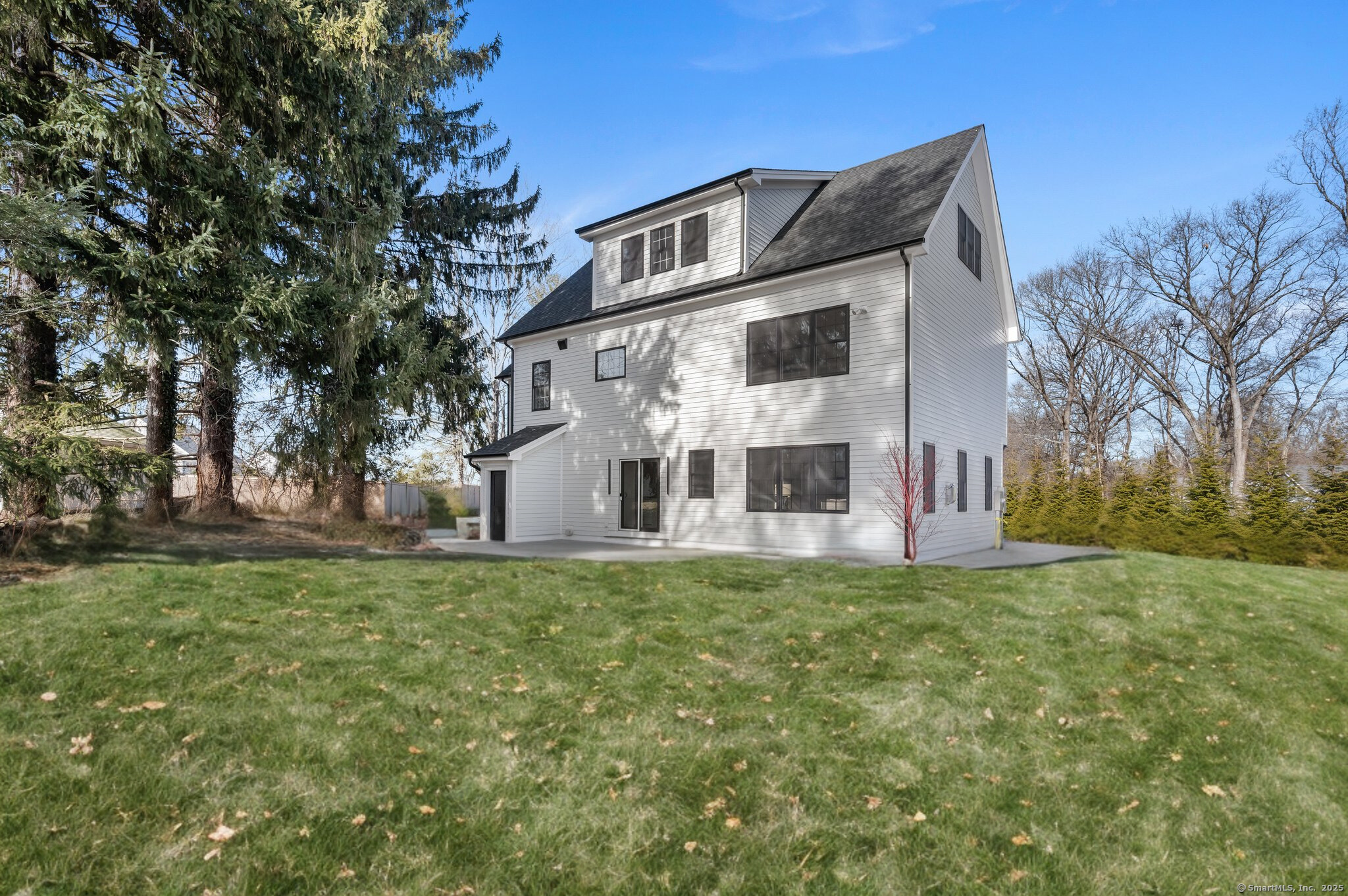 43 Newport Place