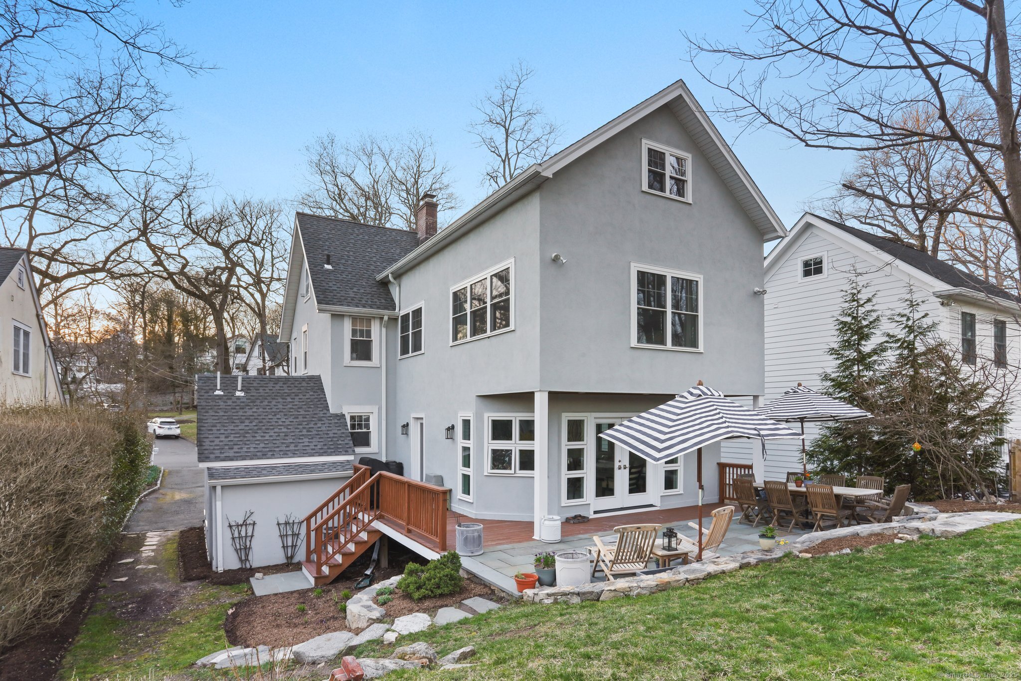 85 Valleywood Road