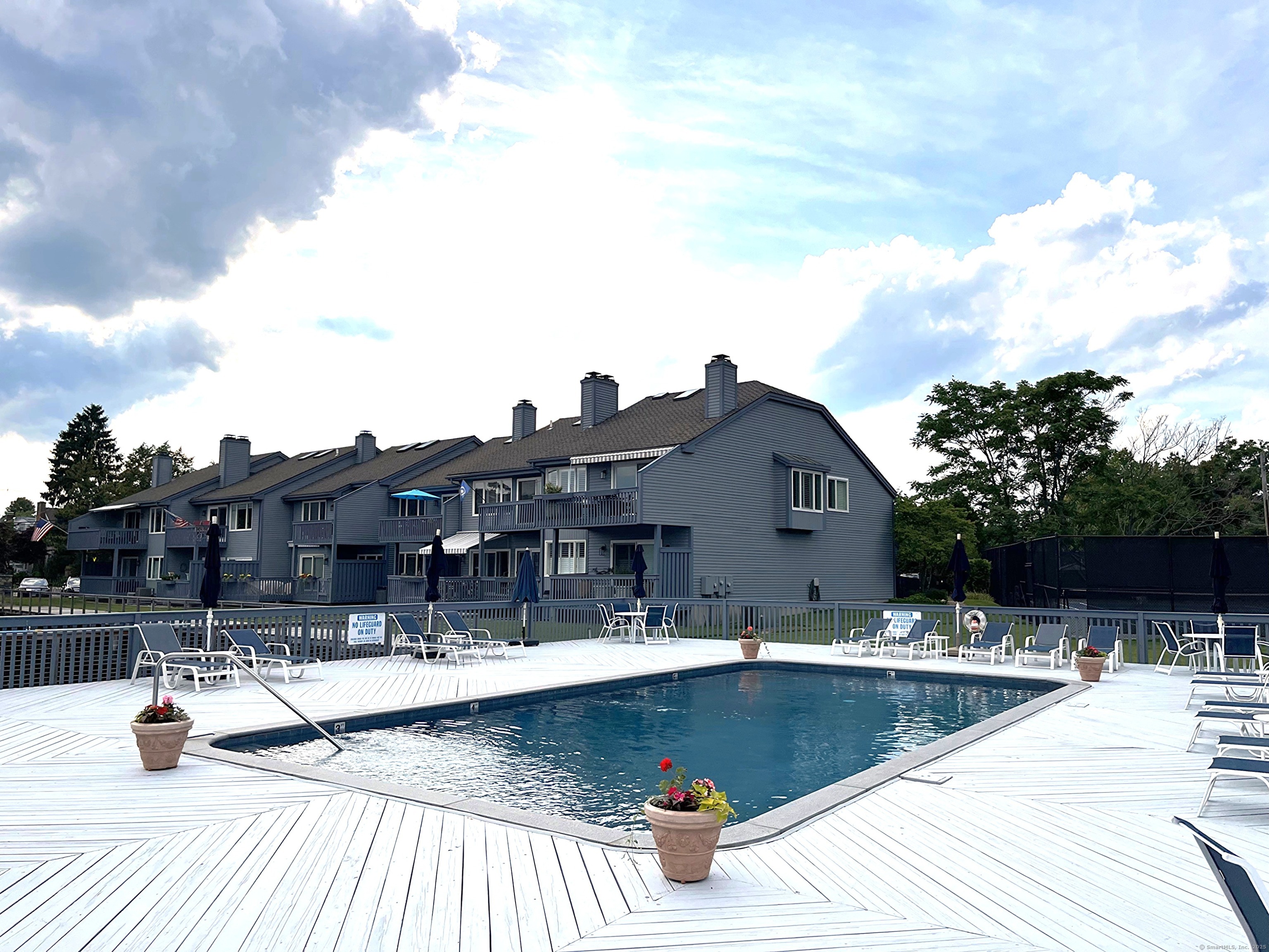 119 Gregory Boulevard APT 32