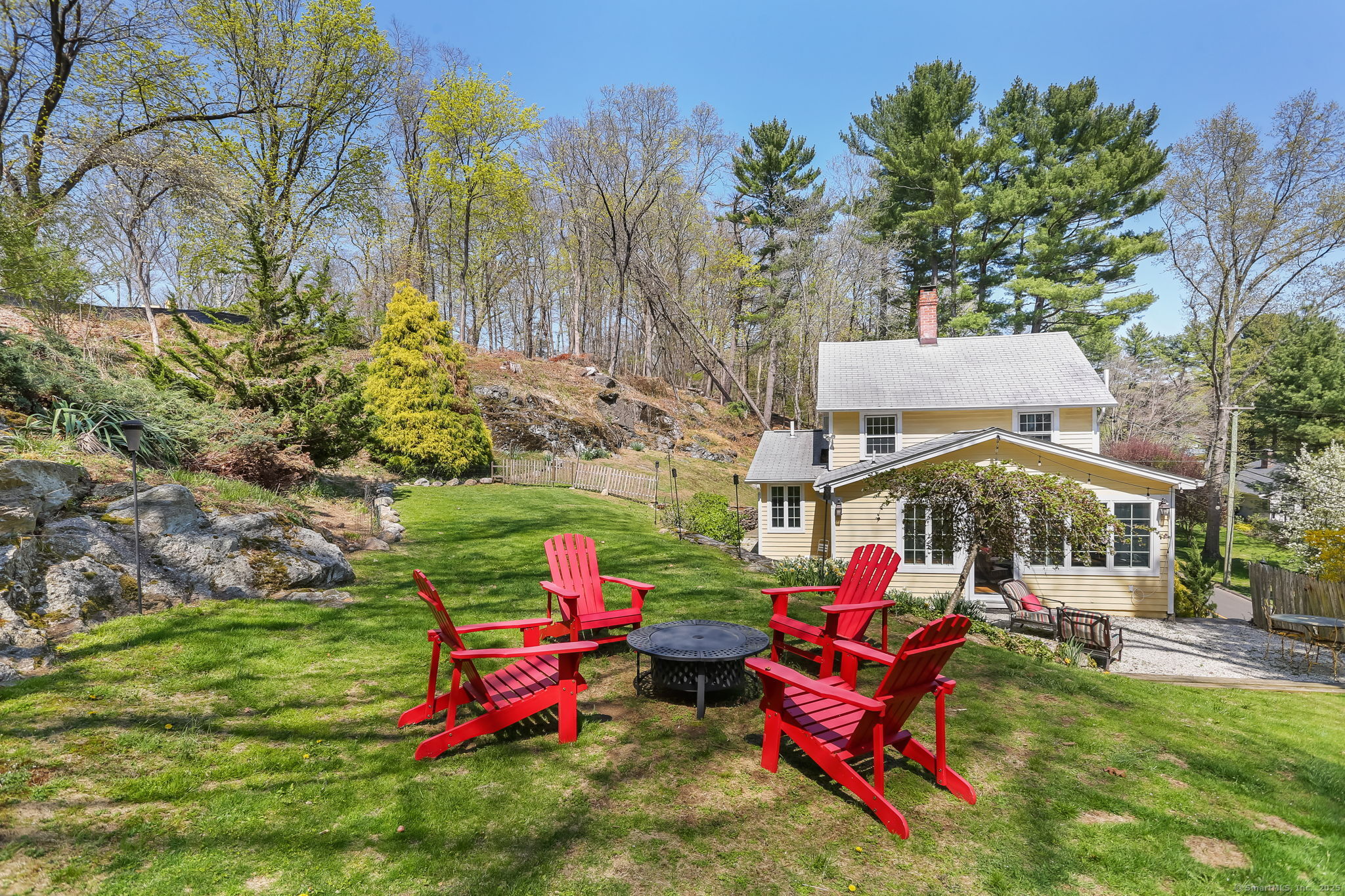 32 Valley Road