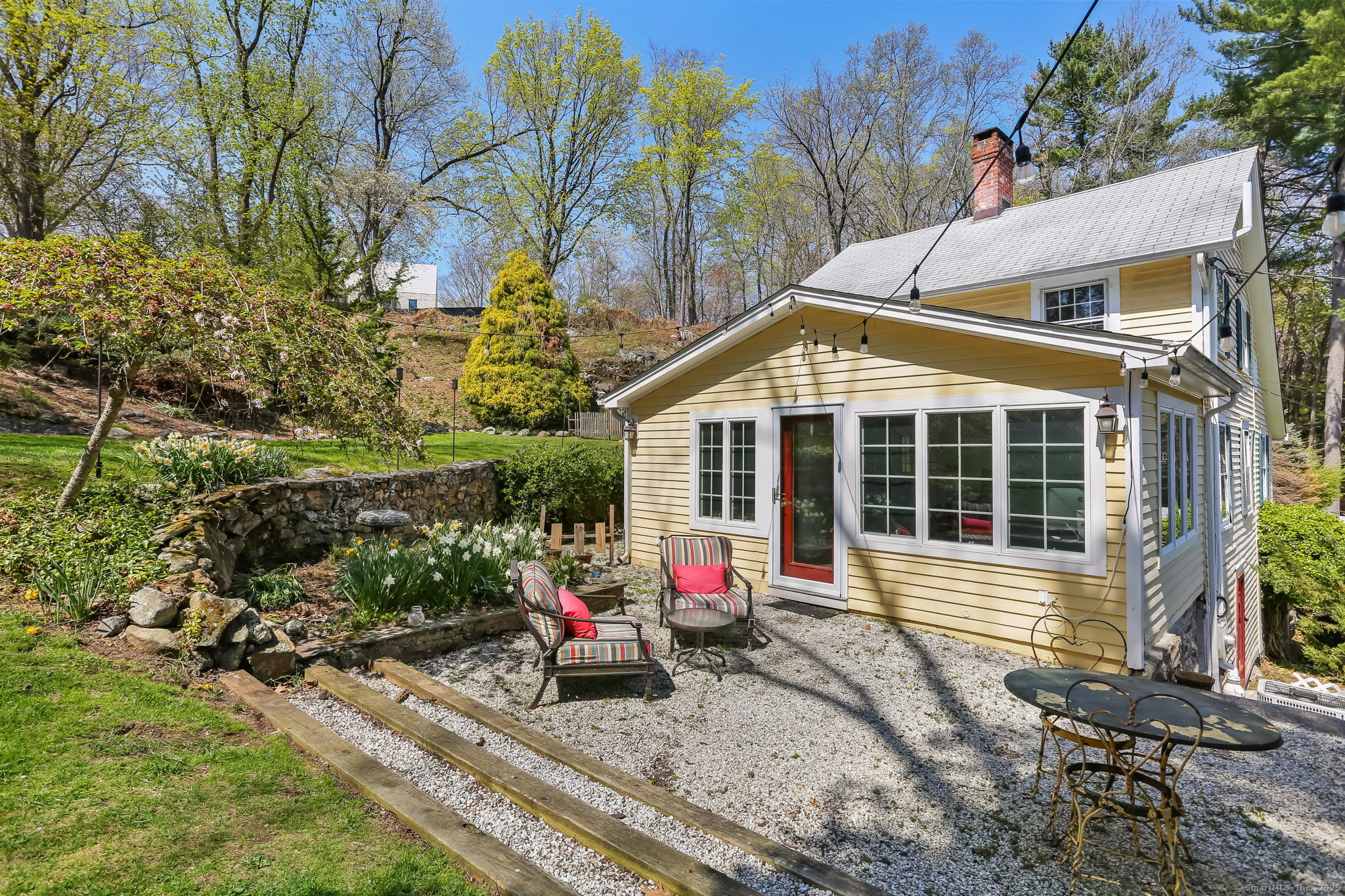 32 Valley Road