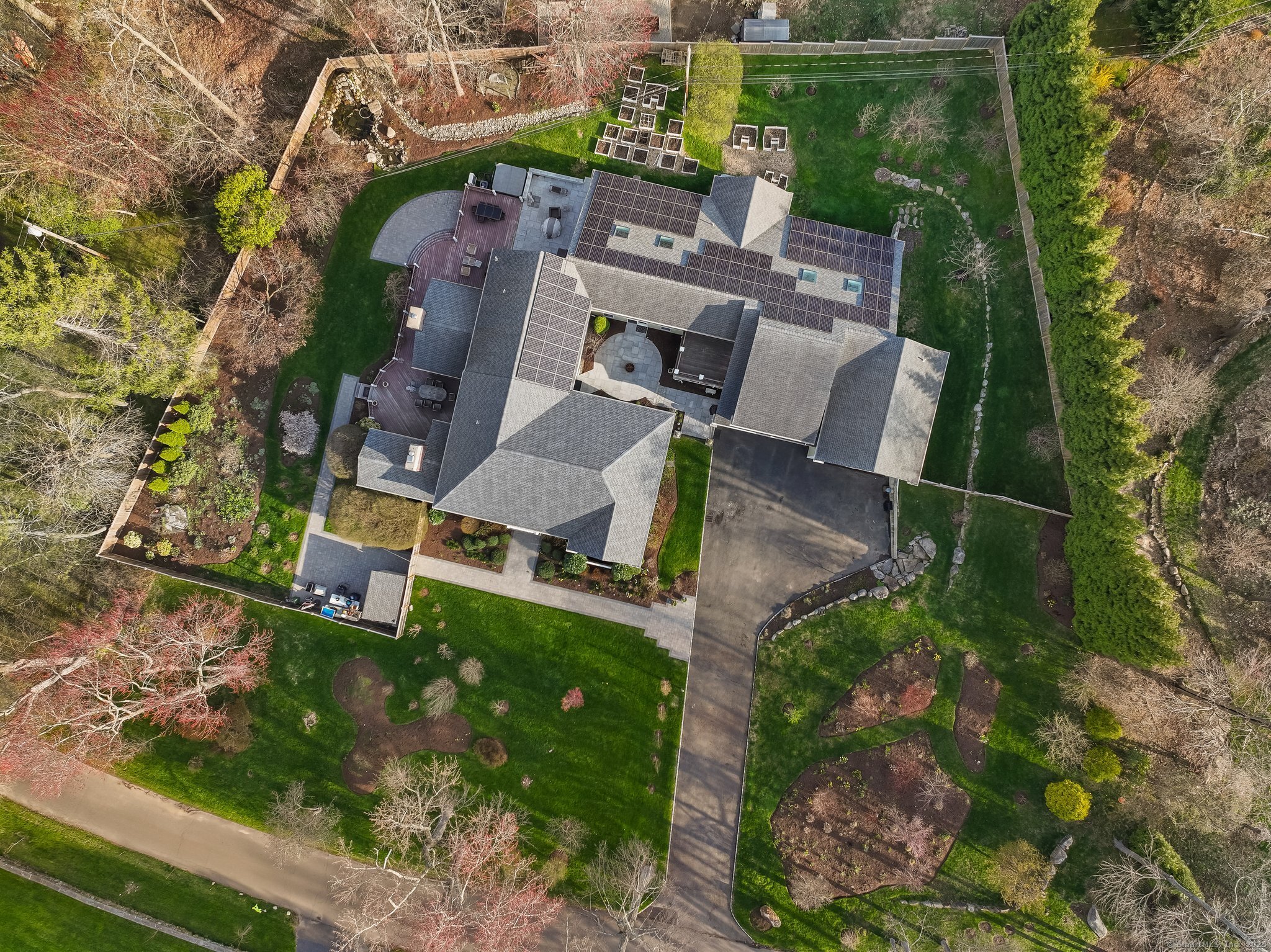 17 Pequot Drive
