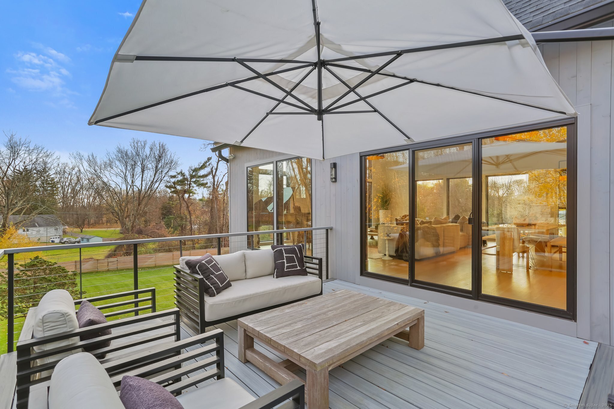 99 Hillspoint Road