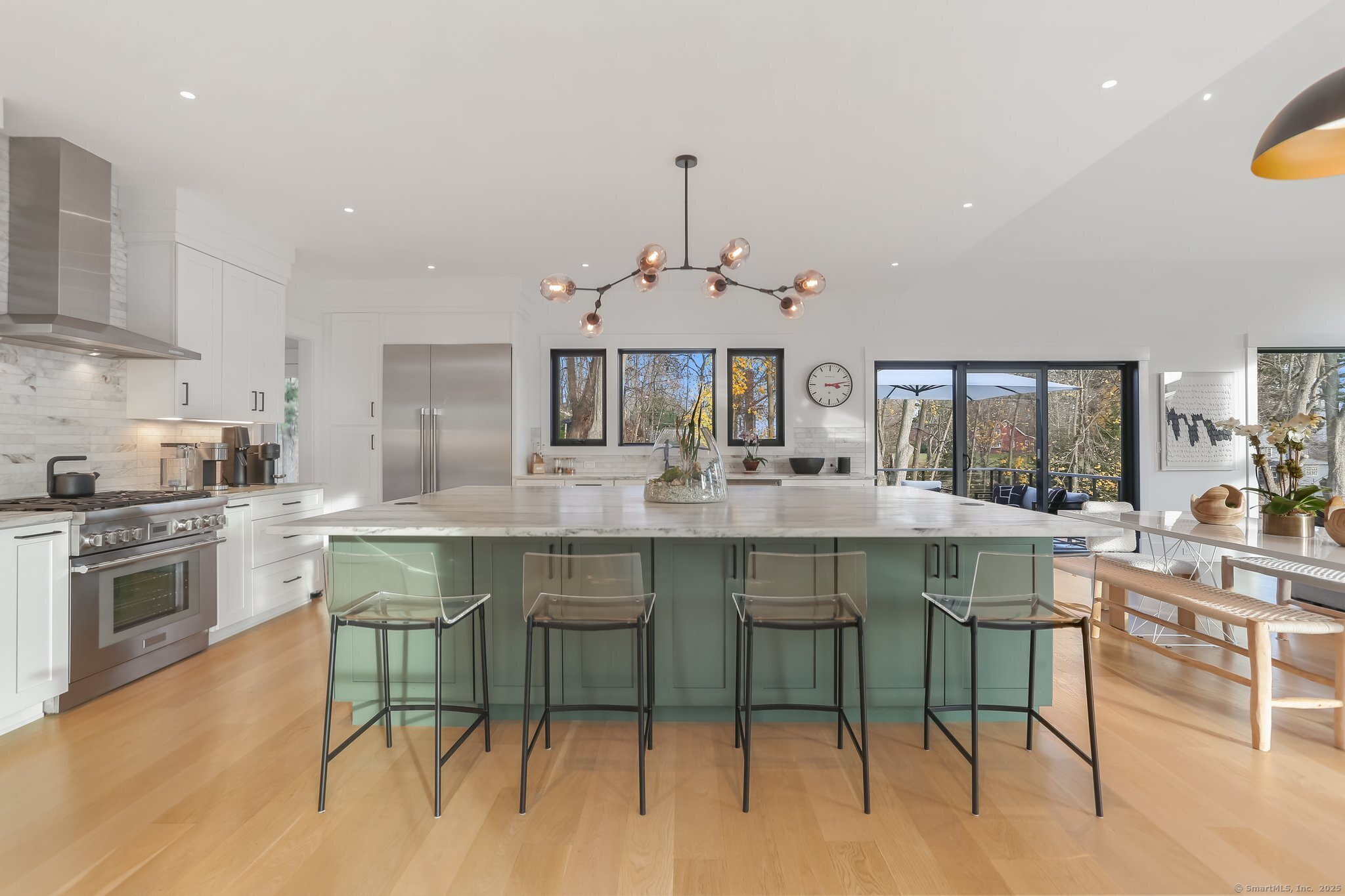 99 Hillspoint Road