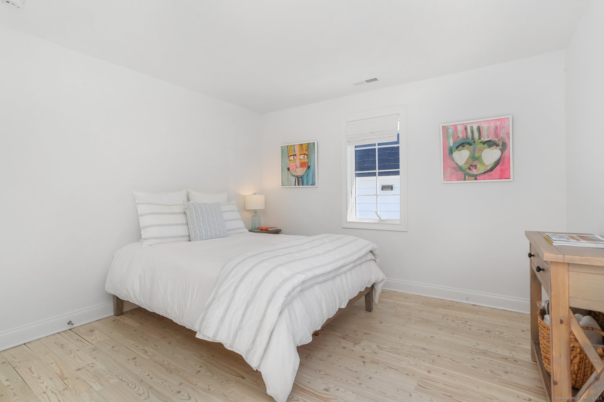 5 Compo Hill Avenue