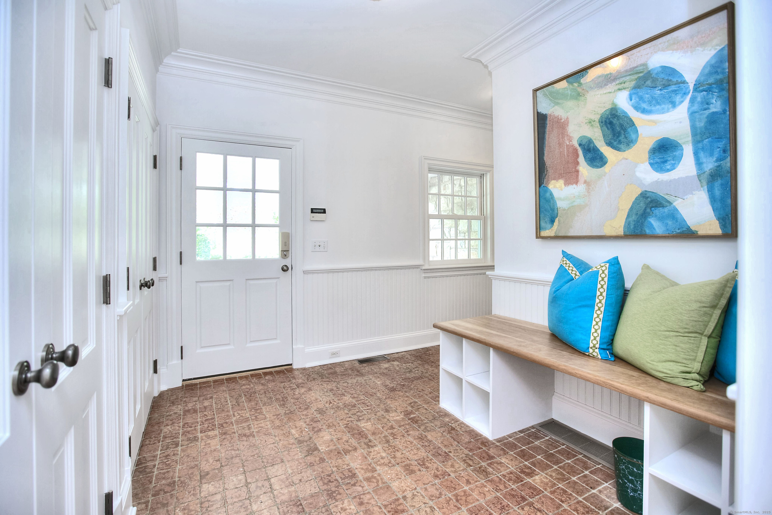 14 Mayflower Parkway