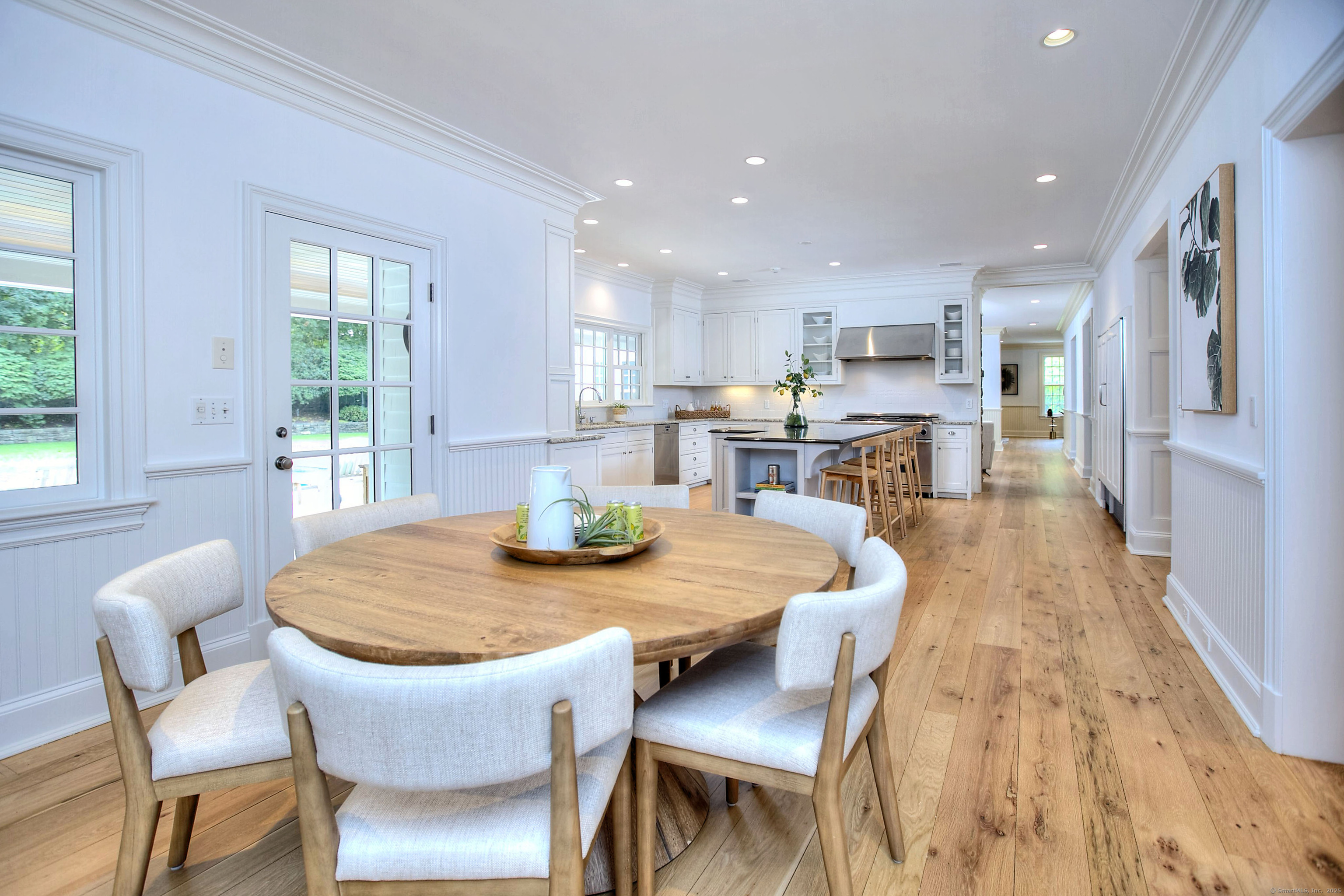 14 Mayflower Parkway