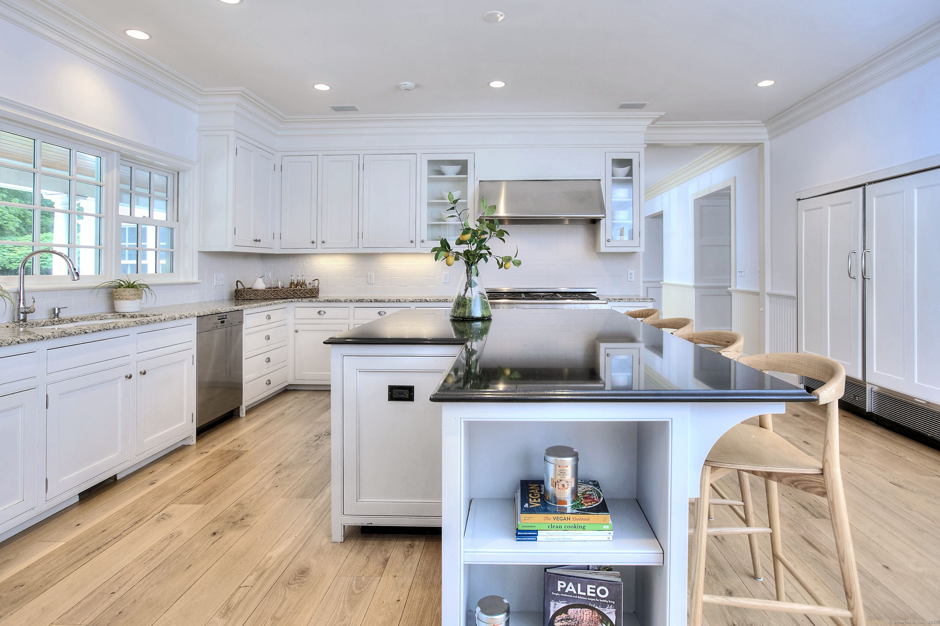 14 Mayflower Parkway