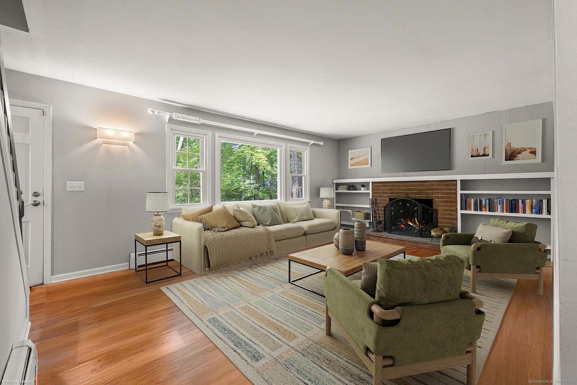 61 Knollwood Drive