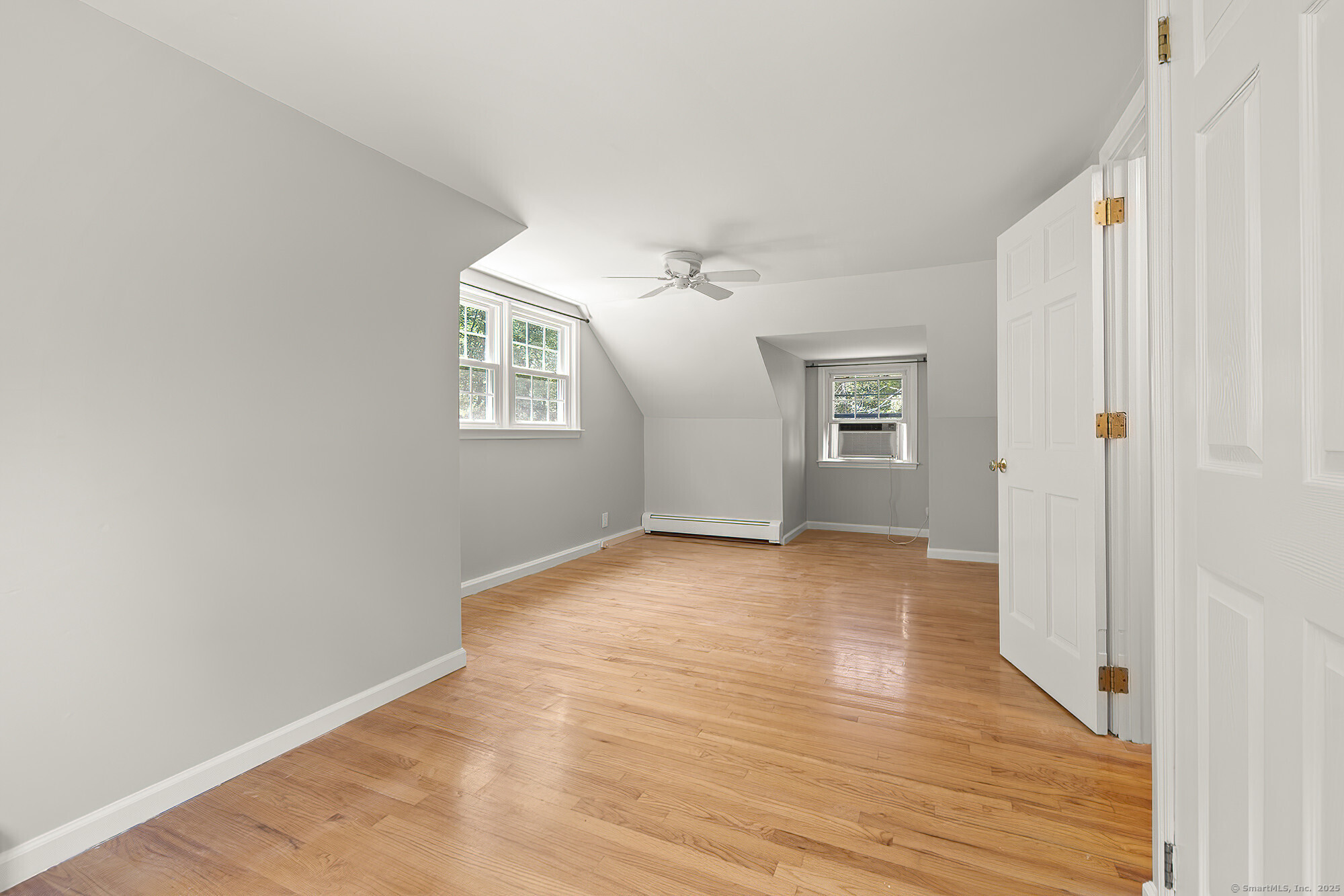 61 Knollwood Drive