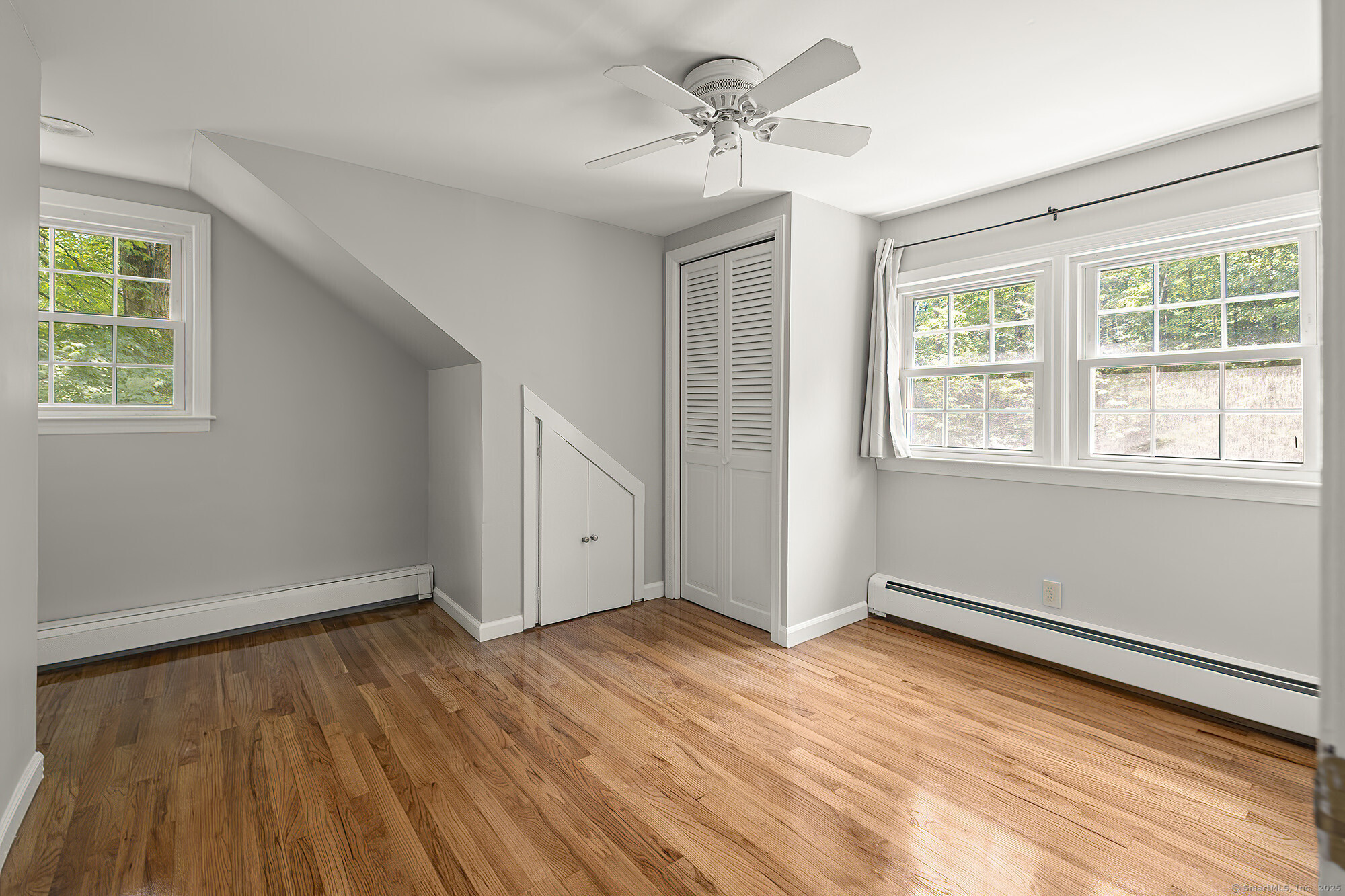 61 Knollwood Drive
