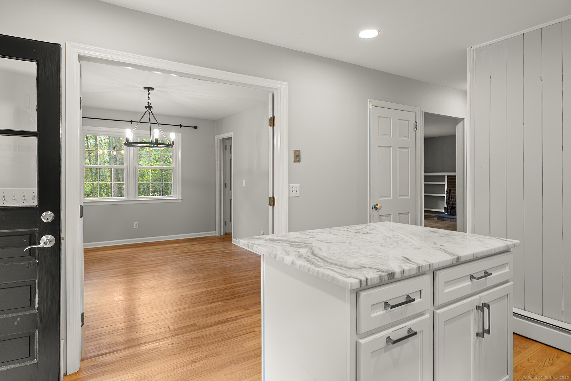 61 Knollwood Drive