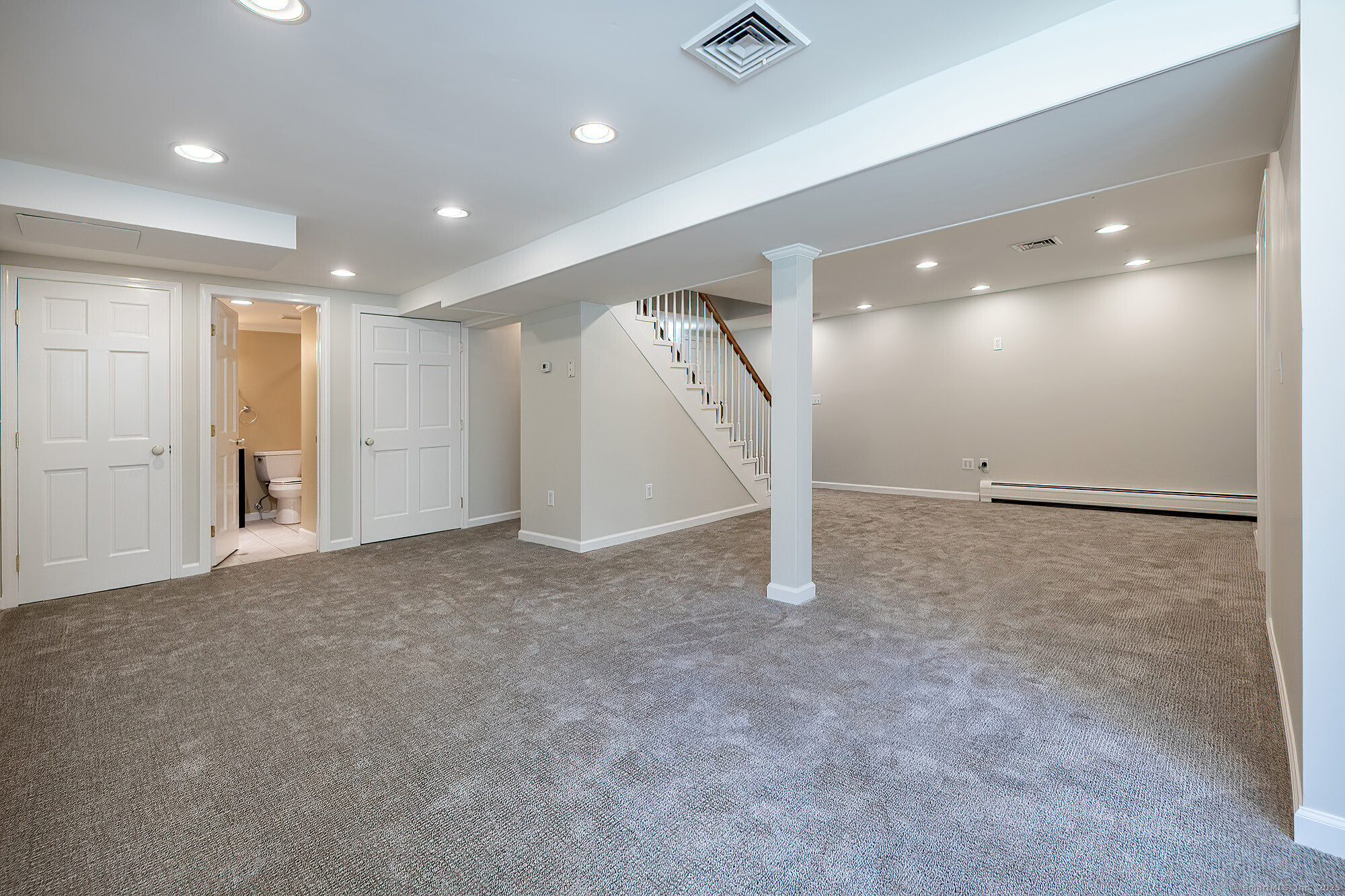 61 Knollwood Drive