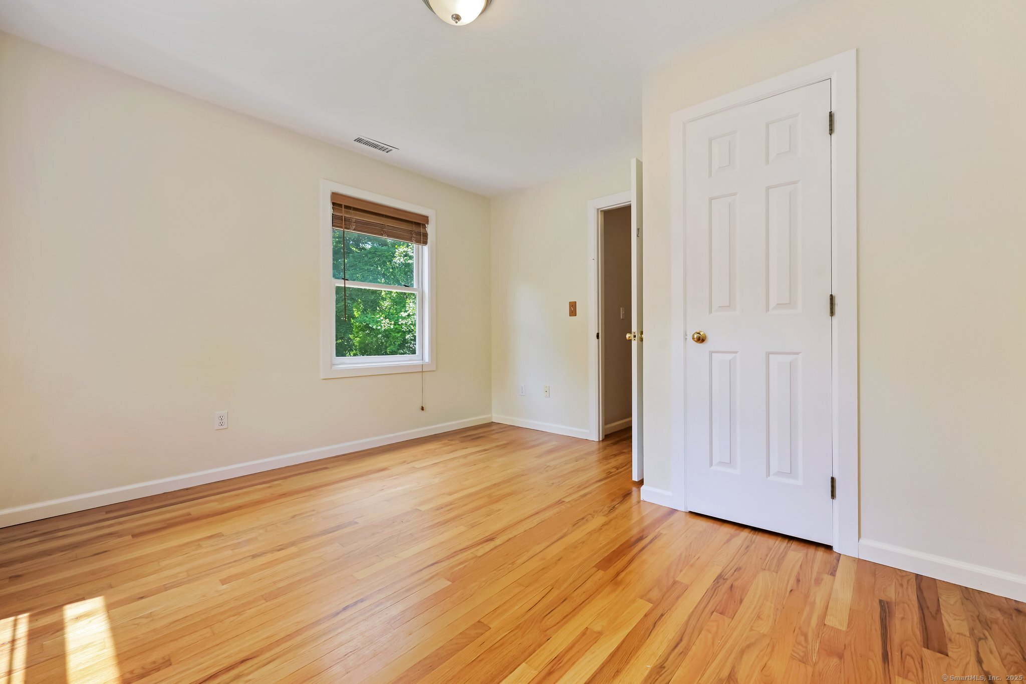 23 Turkey Hill Road North