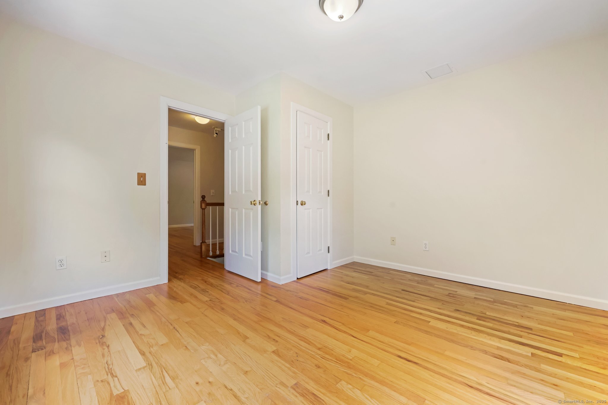 23 Turkey Hill Road North