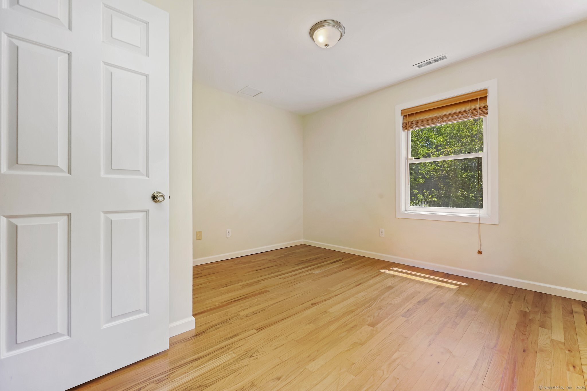 23 Turkey Hill Road North