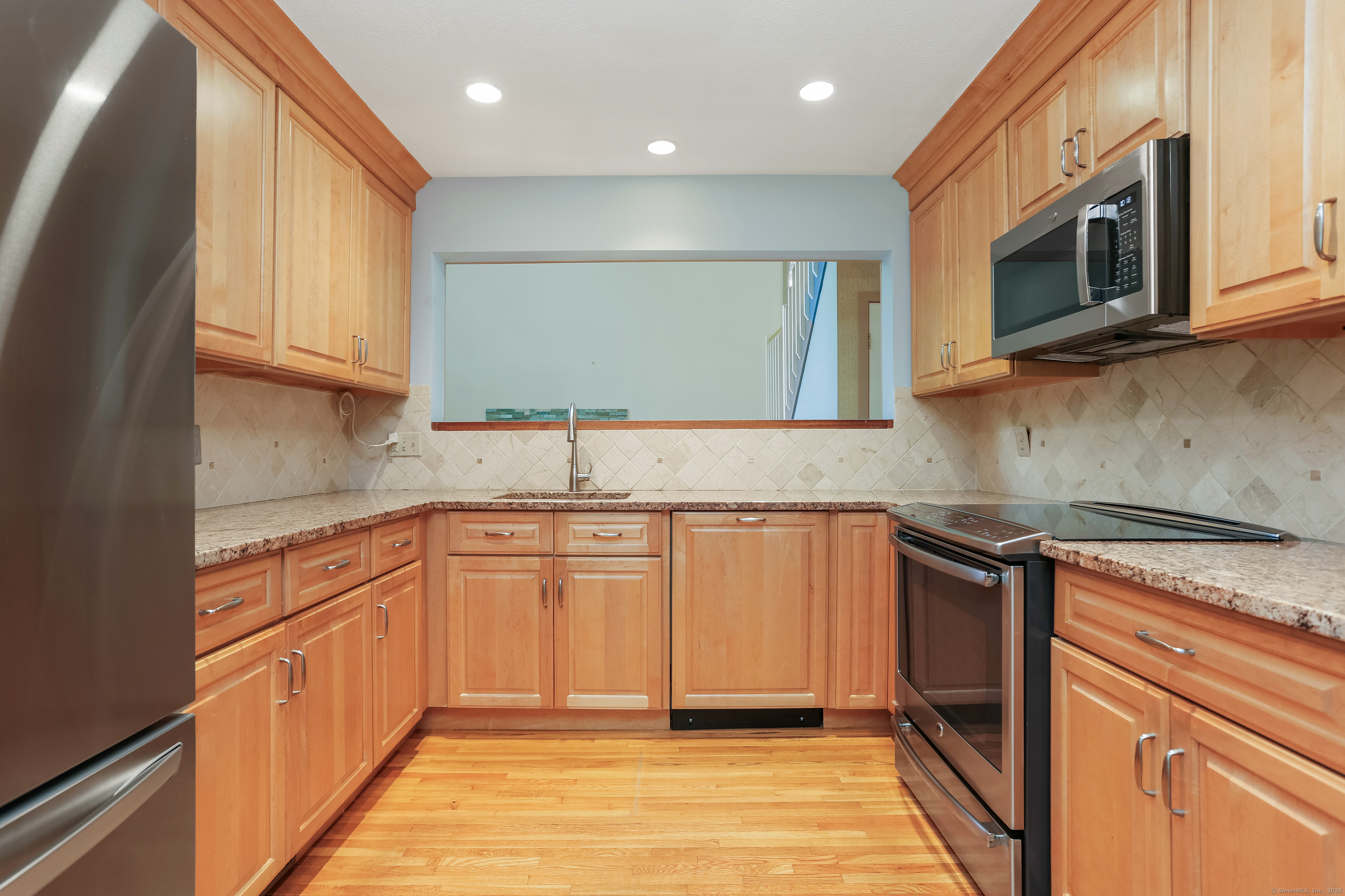 6 Janson Drive
