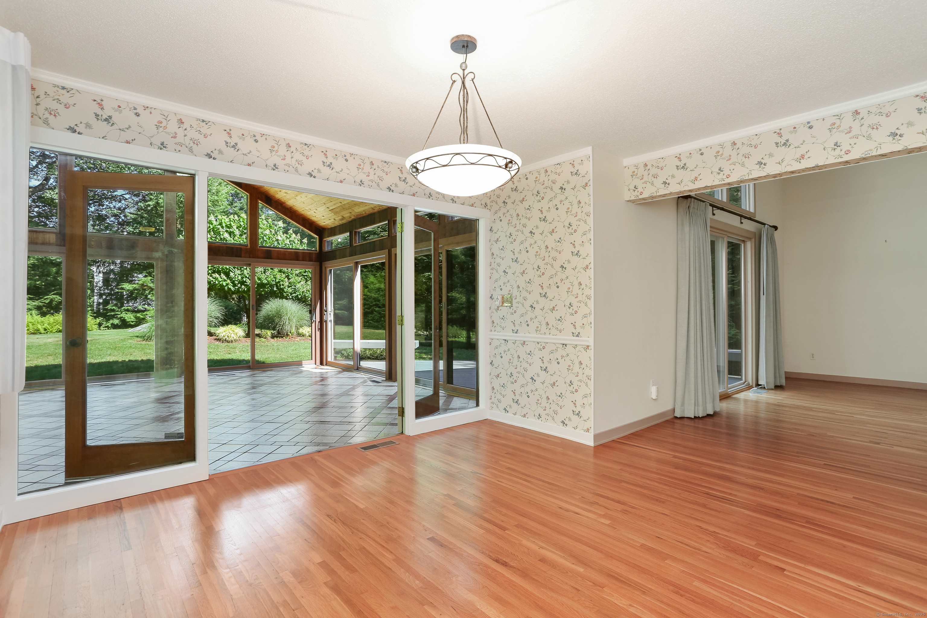 6 Janson Drive
